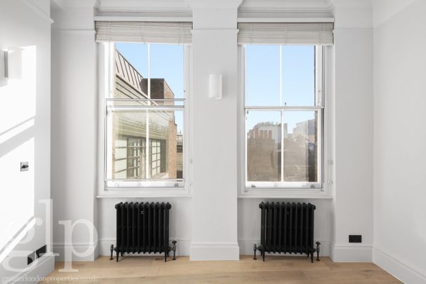 3 Bedroom Flat, Shaftesbury Avenue W1D - Photo 1