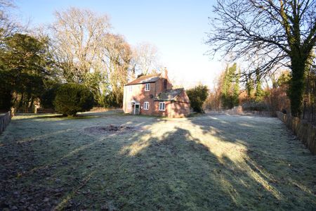 2 bedroom detached house to rent - Photo 3