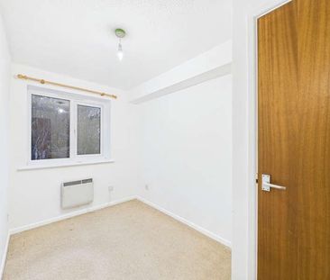 Barkus Way, Stokenchurch, Buckinghamshire, HP14 - Photo 3