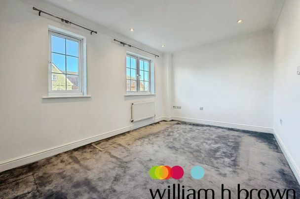 Radvald Chase - Photo 1