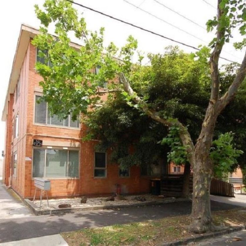 3/18 Westbury Grove, St Kilda East VIC 3183 - Apartment For Rent | Domain - Photo 1