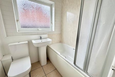 2 bedroom bungalow to rent - Photo 5