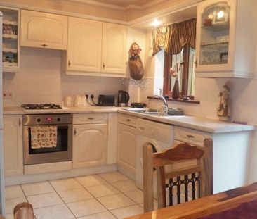 Oakwood Close, Swansea, SA8 - Photo 1