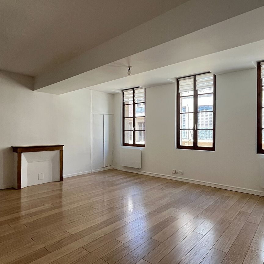 Location Appartement 2 pièces 59m² - Photo 1