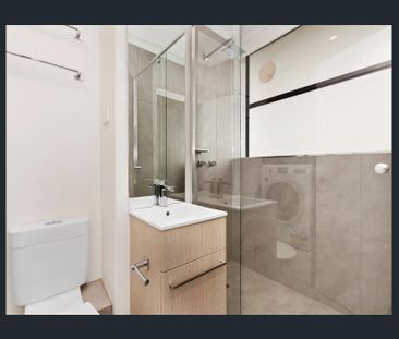 12/76 Pakington Street ST KILDA - Photo 5