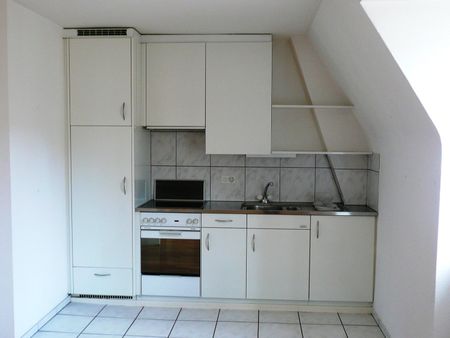 "schöne Wohnung an städtischer, belebter Lage" - Foto 2