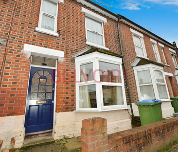 3 bedroom terraced house to rent - Photo 4