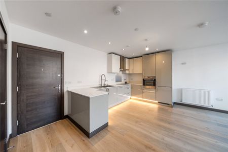 2 bedroom apartment to rent Merlin Drive, Fletton Quays, Peterborough, Cambridgeshire, PE2 - Photo 4