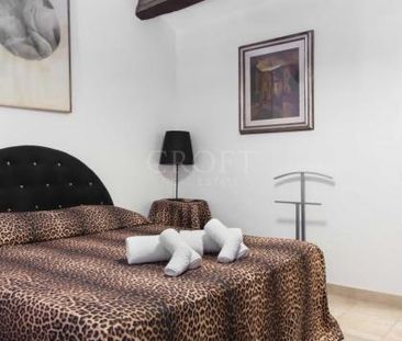 Trastevere: Furnished, modern 2 Bedroom, 2 bath, spacious living ro... - Photo 1