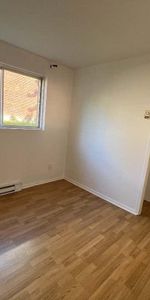 Beau 5½ à louer – 337 rue de la Promenade, Boisbriand Disponible dès maintenant – 1580 $/mois - Photo 3
