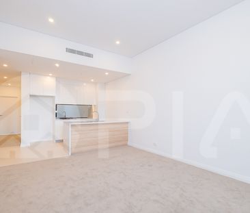 Spacious apartment for lease**Entry from block C on Hamilton Cresce... - Photo 6