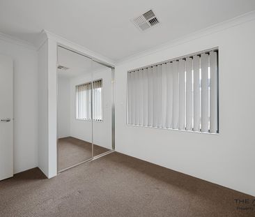 4x2 Family Home in Wellard! - Photo 3