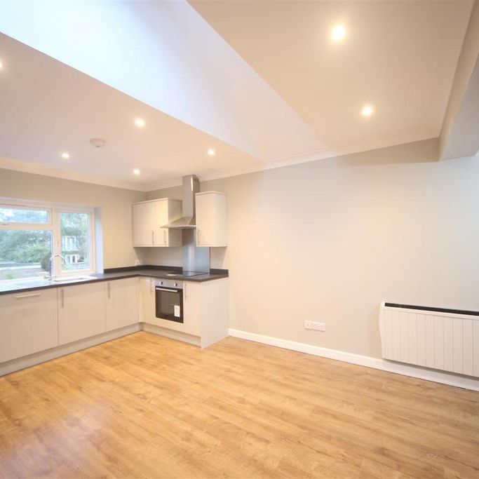 1 bedroom maisonette to rent - Photo 1