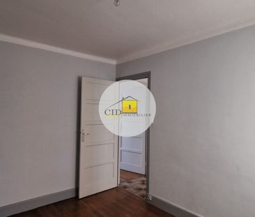 Location Appartement 3 pièces 46m² ST PRIEST 69800 - Photo 2