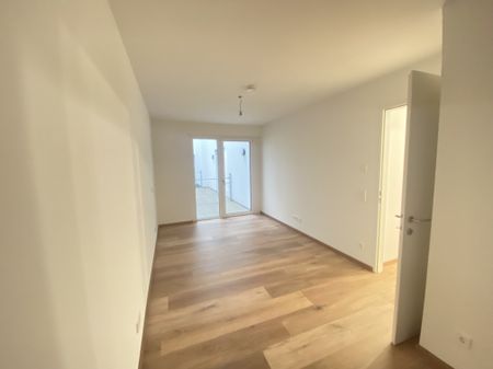 ERSTBEZUG 2 Zimmer Wohnung mit Terrasse und Garten - Ordination - Photo 3