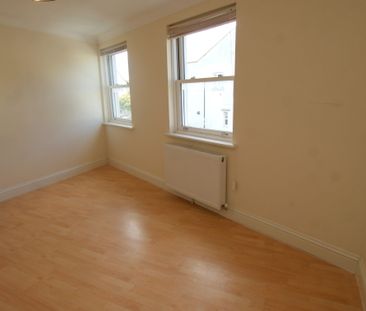 8 Norwood Road, CHELTENHAM GL502DN - Photo 4