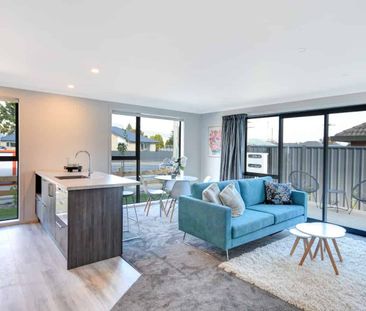 Executive living at its finest - Photo 2
