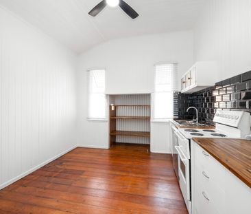 2/14 Church Avenue, QLD, 4102, Woolloongabba - Photo 4