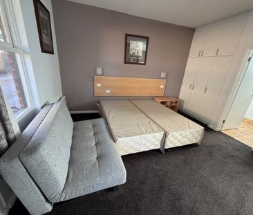 505/62 Carlisle Street ST KILDA - Photo 6