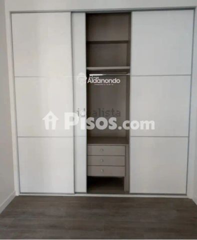 Piso en alquiler en Centro - Photo 4