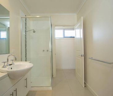 FULLY FURNISHED - UNAVAILABLE UNTIL APRIL 2019 - Photo 5