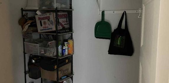 Grand 5 ½ lumineux à Sainte-Marguerite-du-Lac-Masson - Photo 2