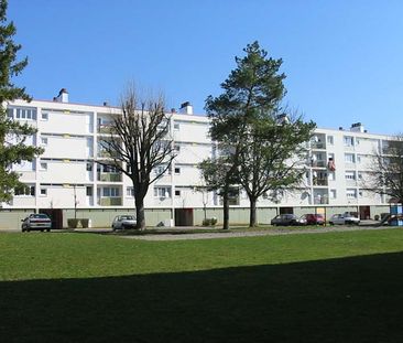 Location - Appartement T3 - 51 m² - Grand-Charmont - Photo 4