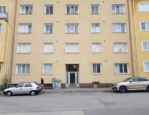 Loddbygatan 6 - Foto 1