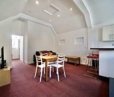 The School House Ambrose Street - Photo 2