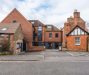 Old Station Yard, Abingdon, OX14 - Photo 3