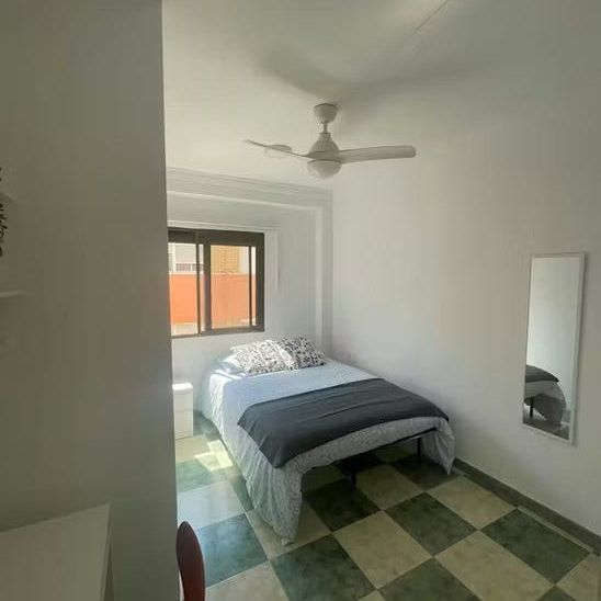 Carrer García Lorca, Alaquàs, Valencian Community 46970 - Foto 1