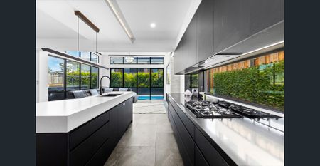 Luxury Family Home with Pool & Premium Finishes - Photo 3