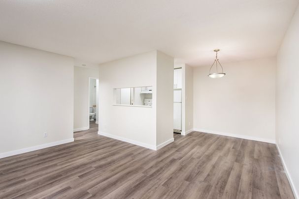 7607 172 St, Alberta, T5T 2P8, Edmonton - Photo 1