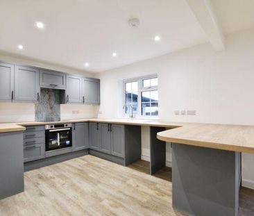 3 bedroom semi-detached bungalow to rent - Photo 5