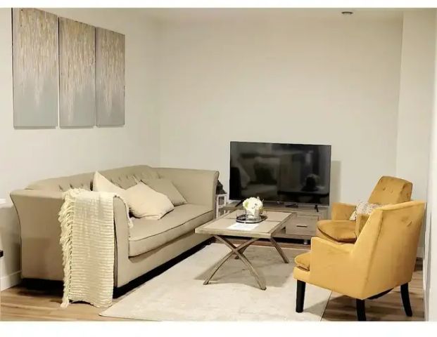 Spacious and Large 2 Bedrooms Legal Basement | Calgary - Photo 1