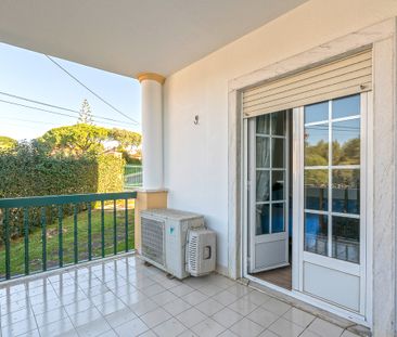 Apartamento T2 para arrendamento com móveis em condomínio com pisci... - Photo 4