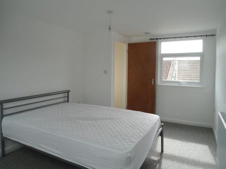 5 bedroom terraced house to rent - Photo 5