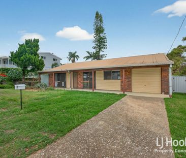 Low Set Brick Home Offering Comfort, Convenience and Charm - Photo 6