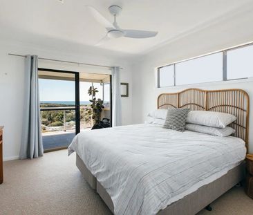 Coastal Retreat with Sweeping Ocean Views - Photo 5