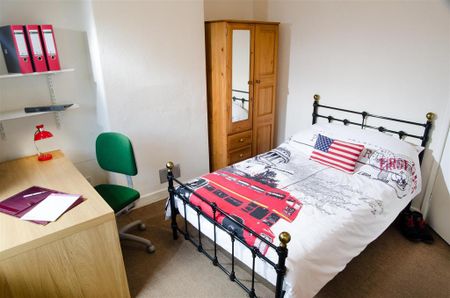 3 bedroom private hall to rent - Photo 4