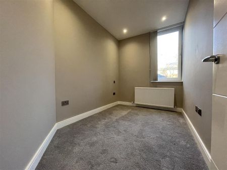 3 bedroom apartment to rent - Photo 5