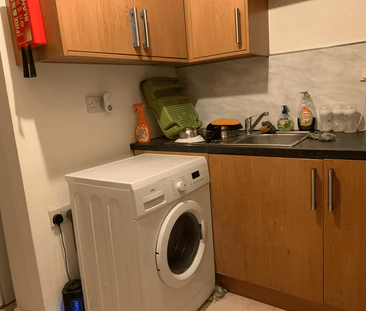 Single room to let located at high road ilford - £550 pcm - Photo 1