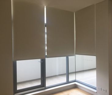 North Facing One Bedroom with Bedroom Sized Study and Parking! - Photo 1