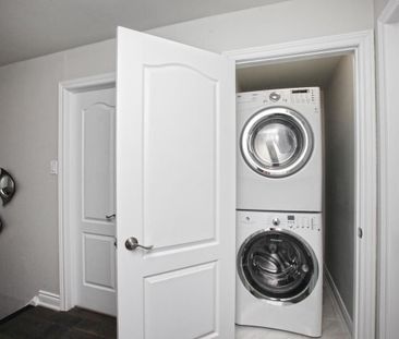 For Lease - 96 Simmons Boulevard, Brampton, Ontario - Photo 1