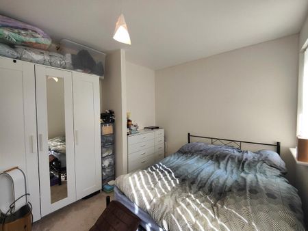4 bedroom townhouse to rent - Photo 3