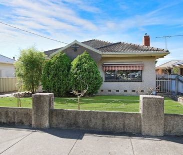 Beautifully Renovated Home - Photo 2