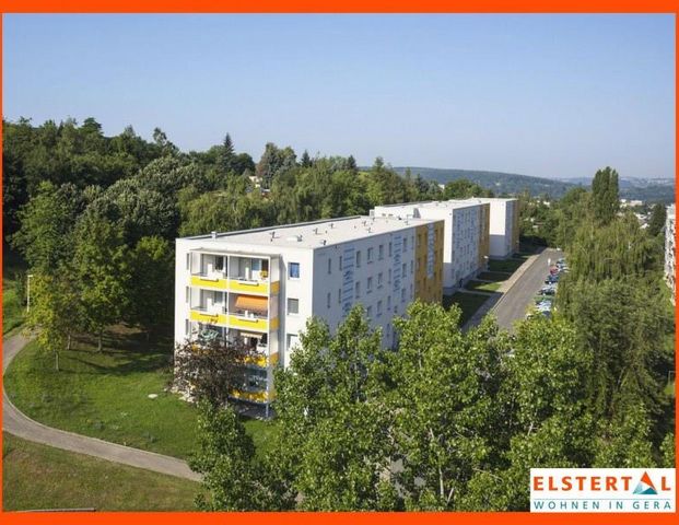 Sofort einziehen! schicke 3-Raumwohnung mit Balkon // ruhige und grüne Lage - Foto 1