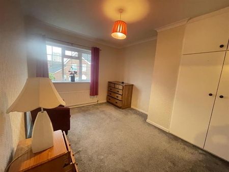 4 Locksley Grange, Belfast, BT10 0DW - Photo 2