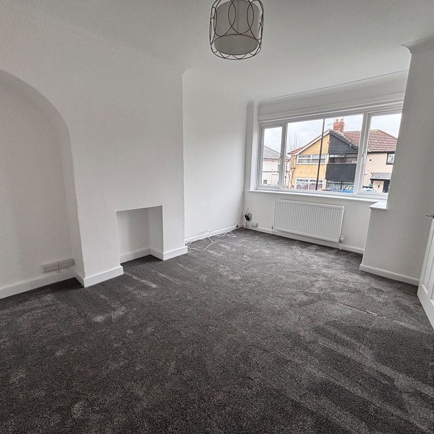 3 Bed Semi-Detached House, Alnwick Road, S12 - Photo 1