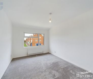 3 bedroom end of terrace house to rent - Photo 6